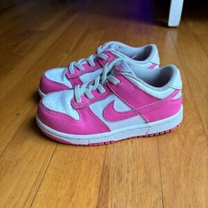 Nike Dunk low - Hot pink & white - Toddler girl size 9